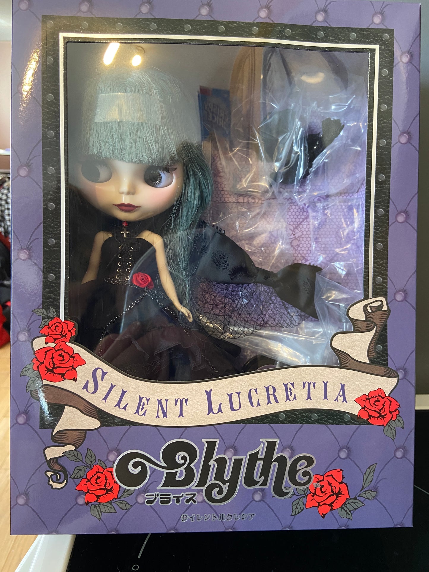 Silent Lucretia