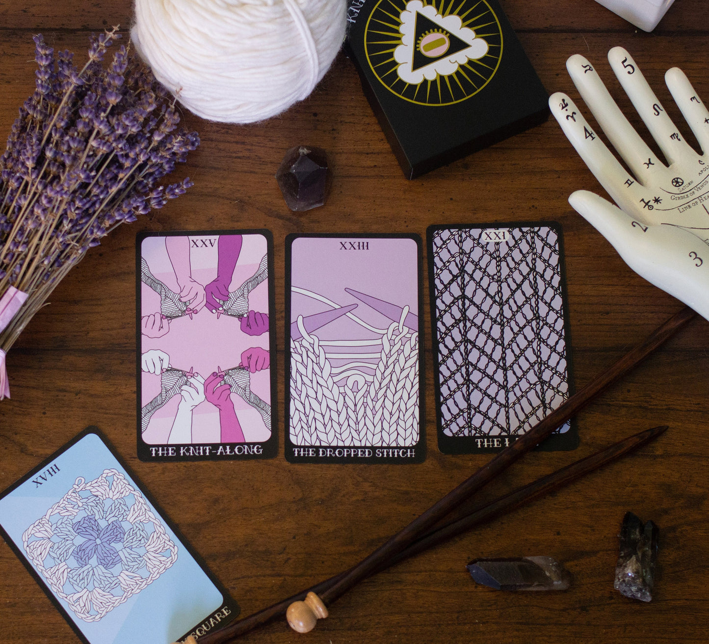 The Knitter's Oracle- Gold Version